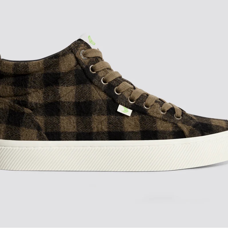 Cariuma Oca High Top Sneakers